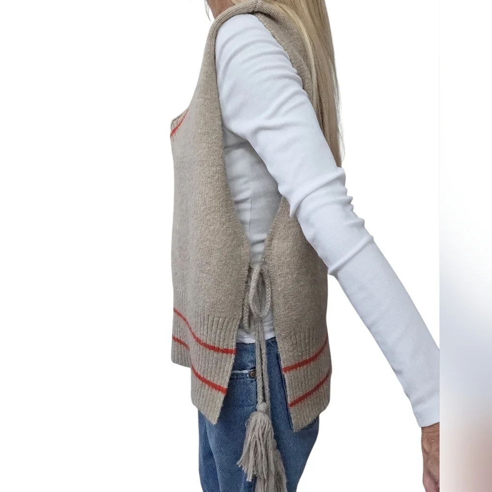 Free People One Size Oversized Sweater Vest Side Tie Boho Preppy Layering Knit